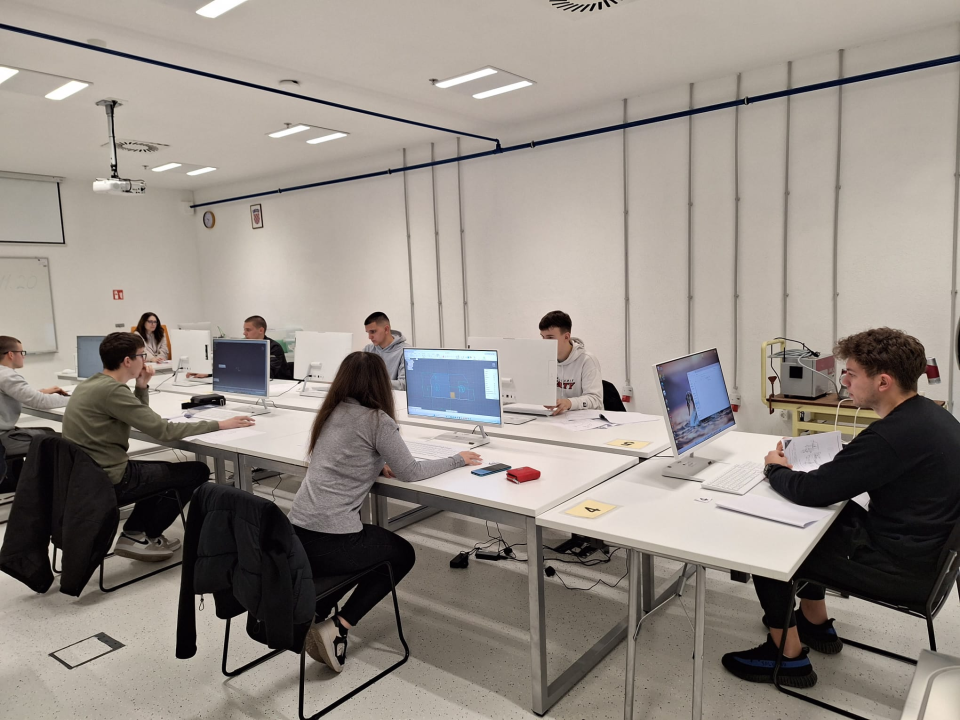 Učenici šibenske Tehničke i Industrijsko-obrtničke plasirali se na državno WordSkills natjecanje