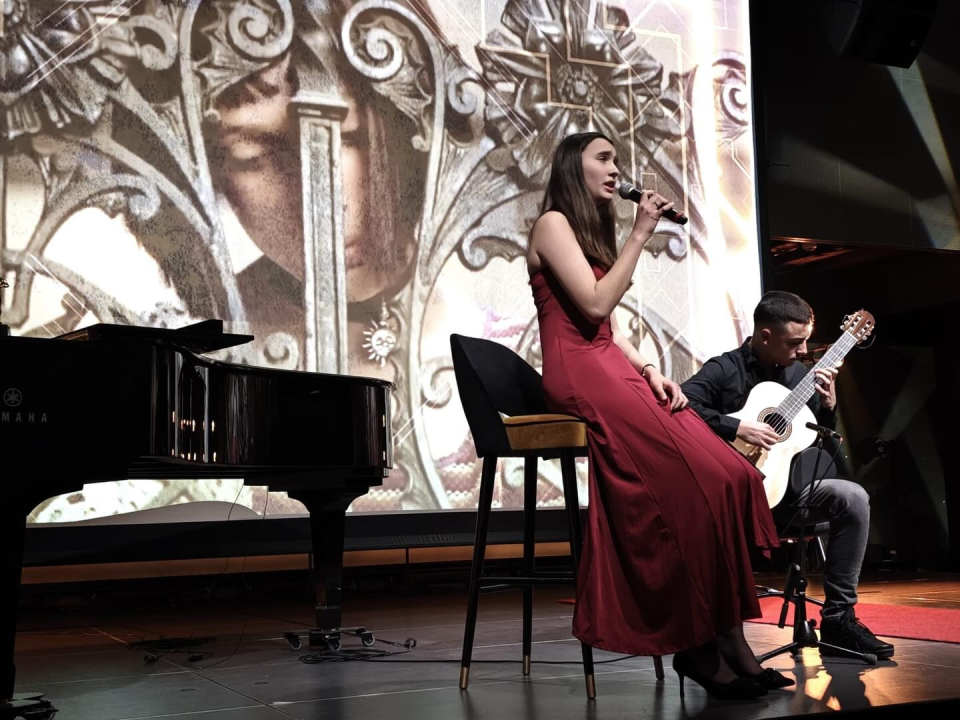 Učenici šibenske glazbene škole koncertom donijeli Hollywood u Arsen