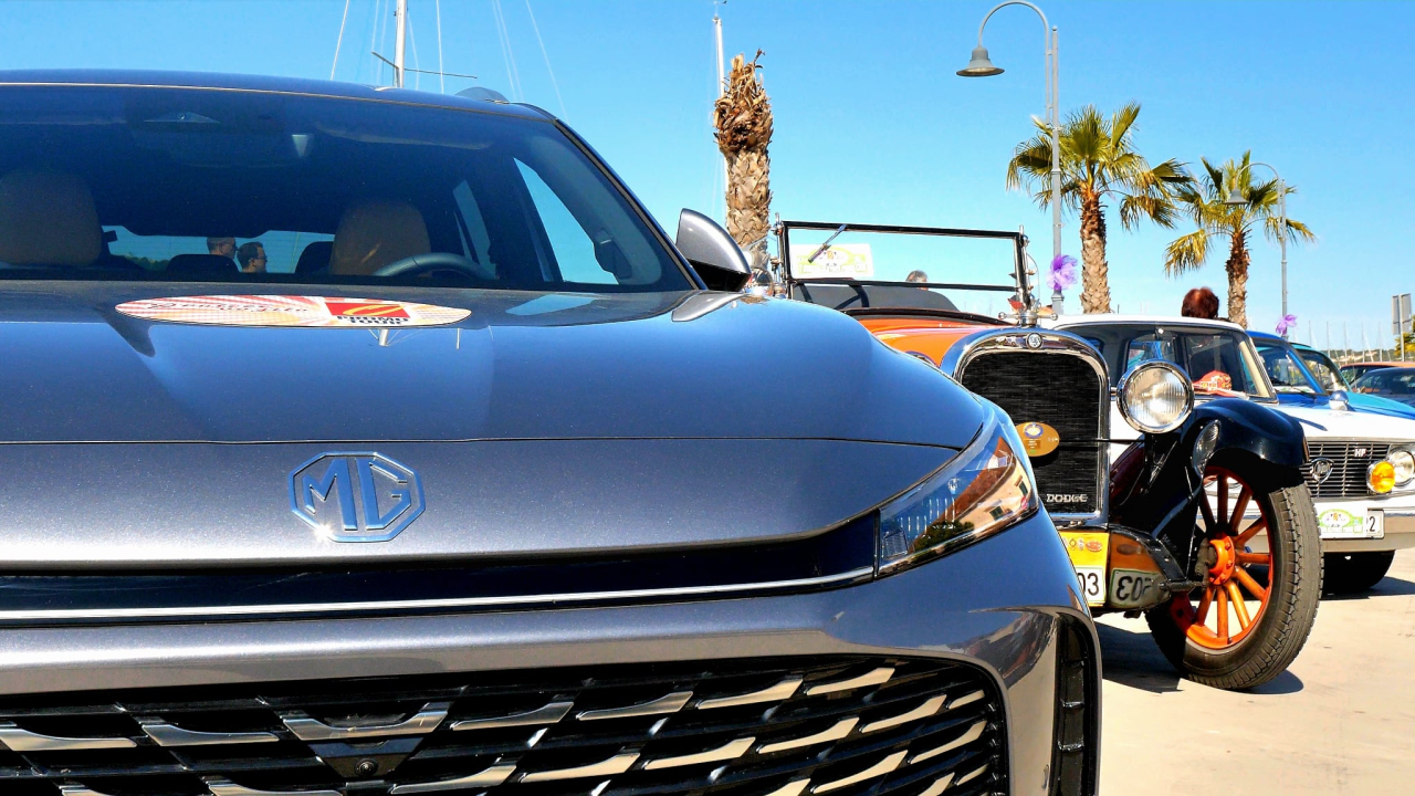 Uskrs u Rogoznici donio spoj tradicije i gastronomije: Izložba oldtimera oduševila mještane i goste