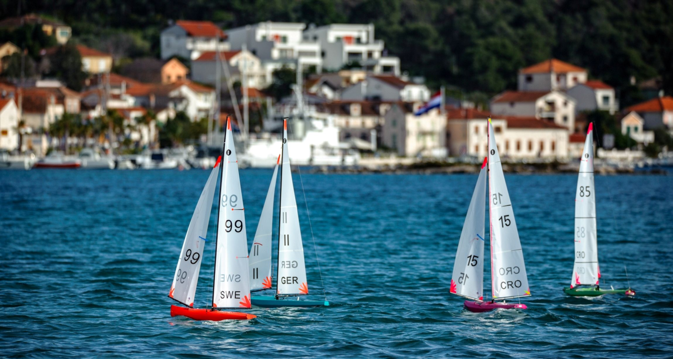 Europski prvak Robert Matulja osvojio Rogoznički kup u konkurenciji 77 jedriličara iz 16 država