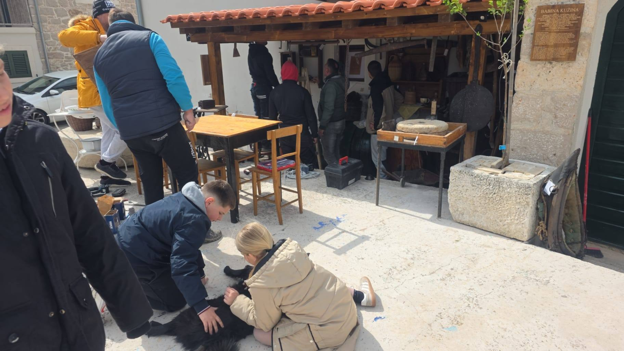 Mještani Tribunja stvorili svoj baštinski kutak