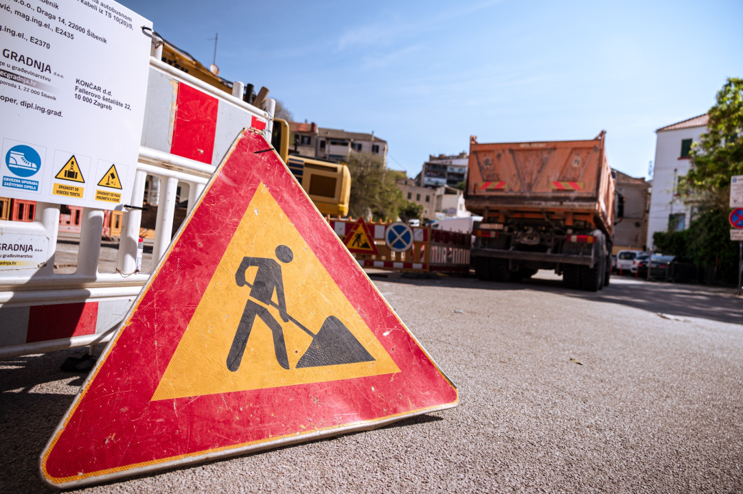 Započela izgradnja punionica na šibenskom Autobusnom kolodvoru