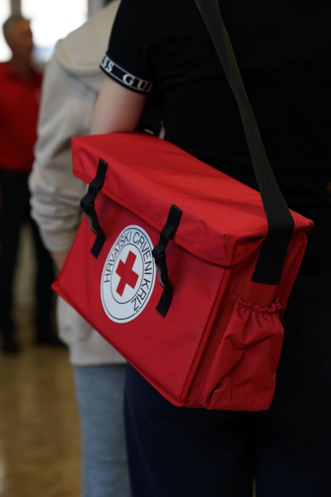 Učenici Medicinske škole osvojili dugo mjesto na natjecanju mladih Crvenog križa