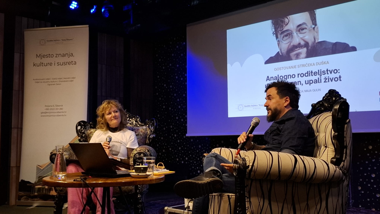 Striček Duško u Azimutu održao inspirativno predavanje o odgoju