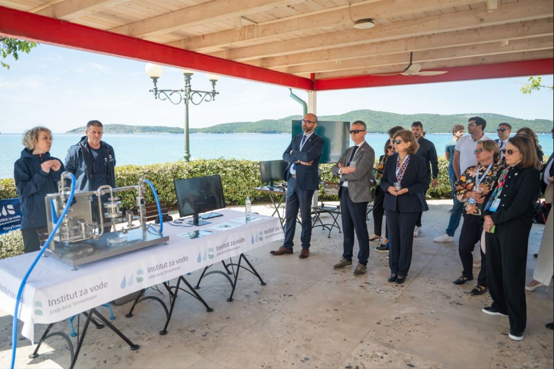 Hrvatska tehnologija za otkrivanje mikroplastike predstavljena u Šibeniku