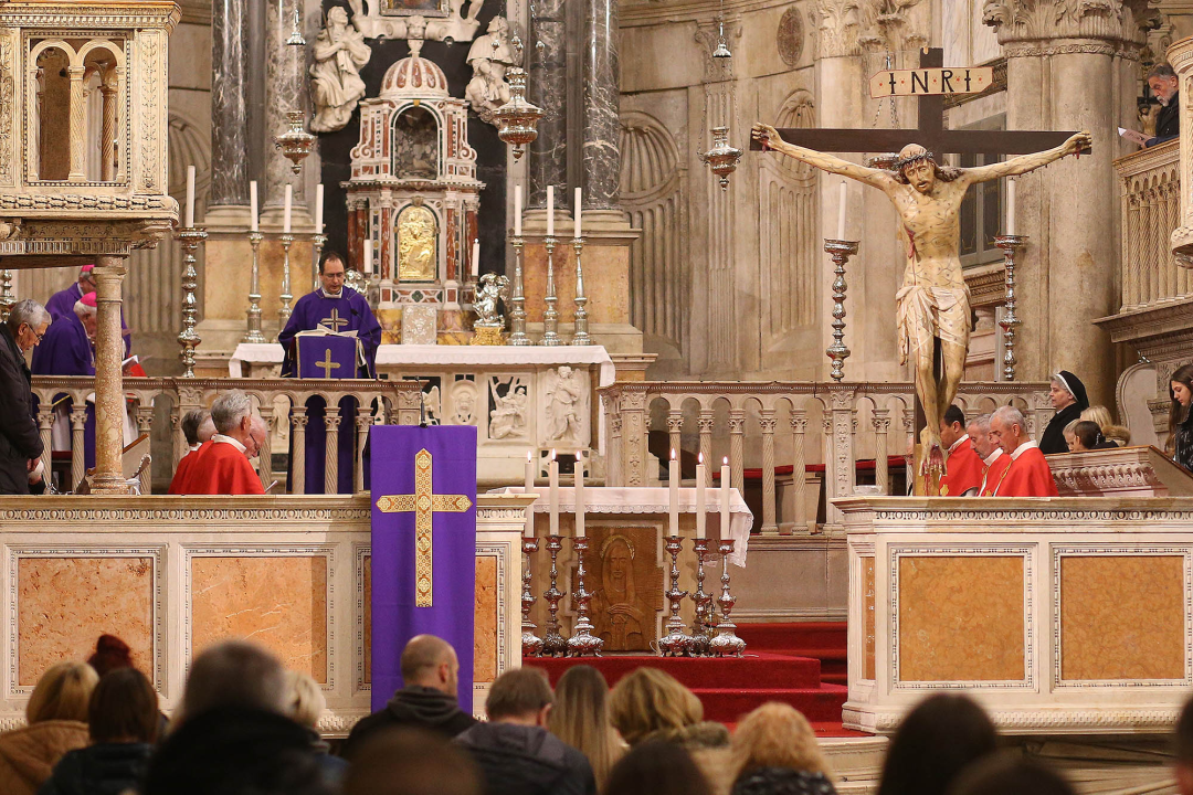 Čista srijeda u katedrali svetog Jakova