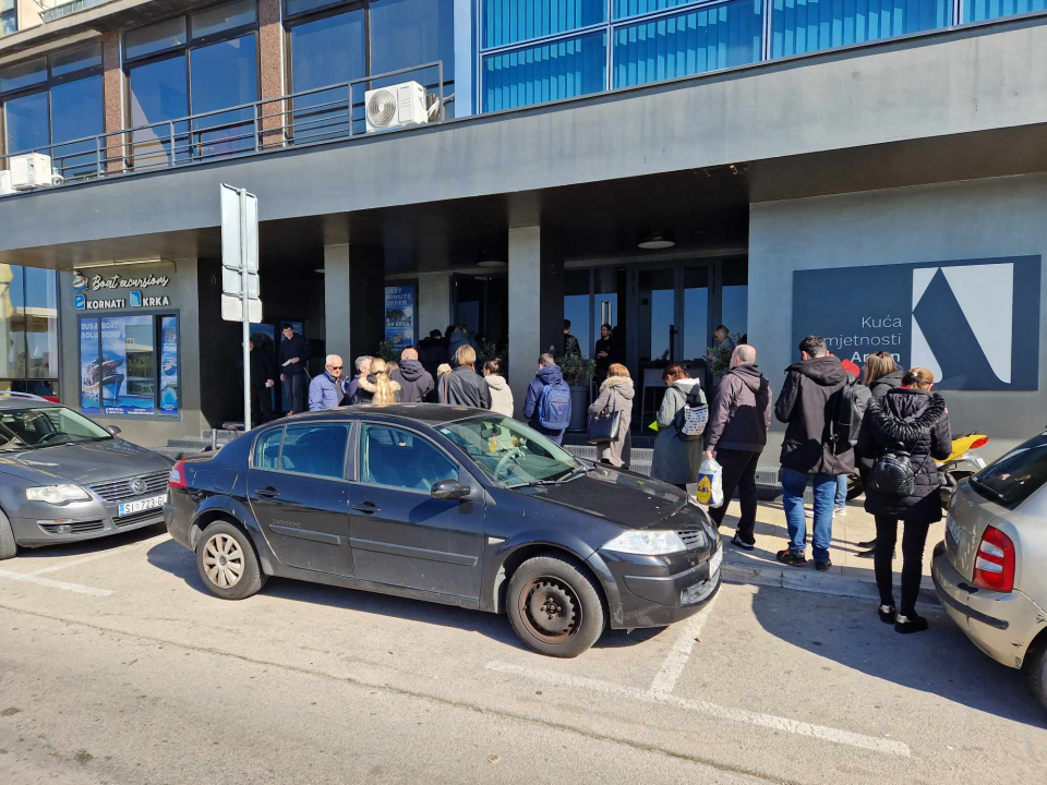 Srdele napunile šibensku peškariju, karte za Morrisseya blagajnu u Arsenu