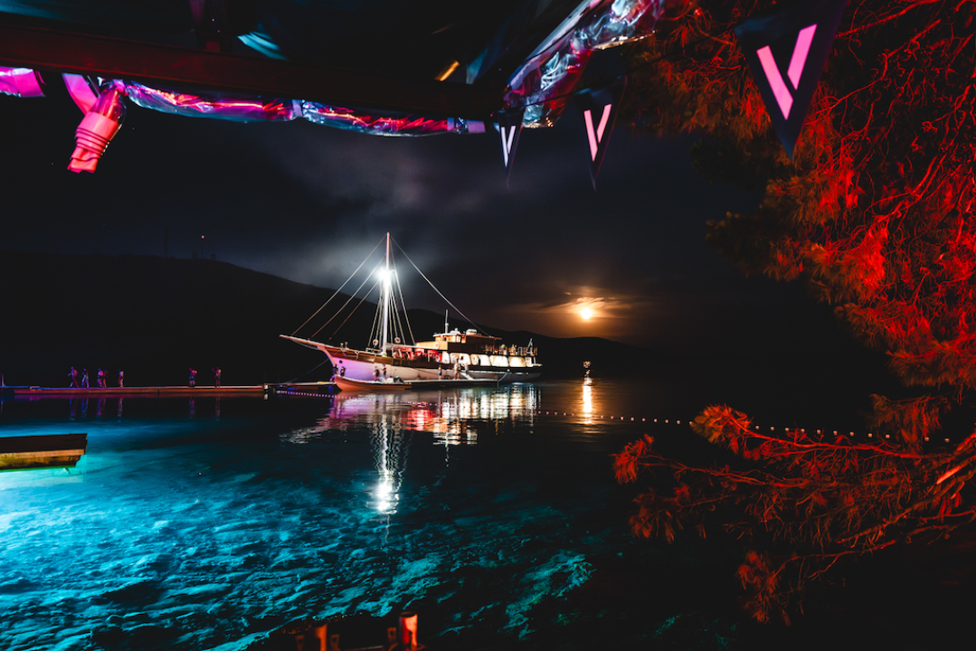 Techno zvijezda u usponu predvodit će ovogodišnje izdanje festivala 'Terminal V' u Tisnom