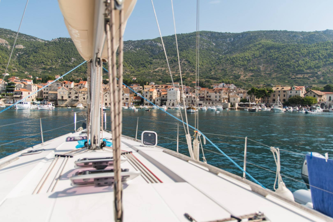 Zaplovili smo iz Šibenika put juga i otkrili tajne magičnih dalmatinskih otoka