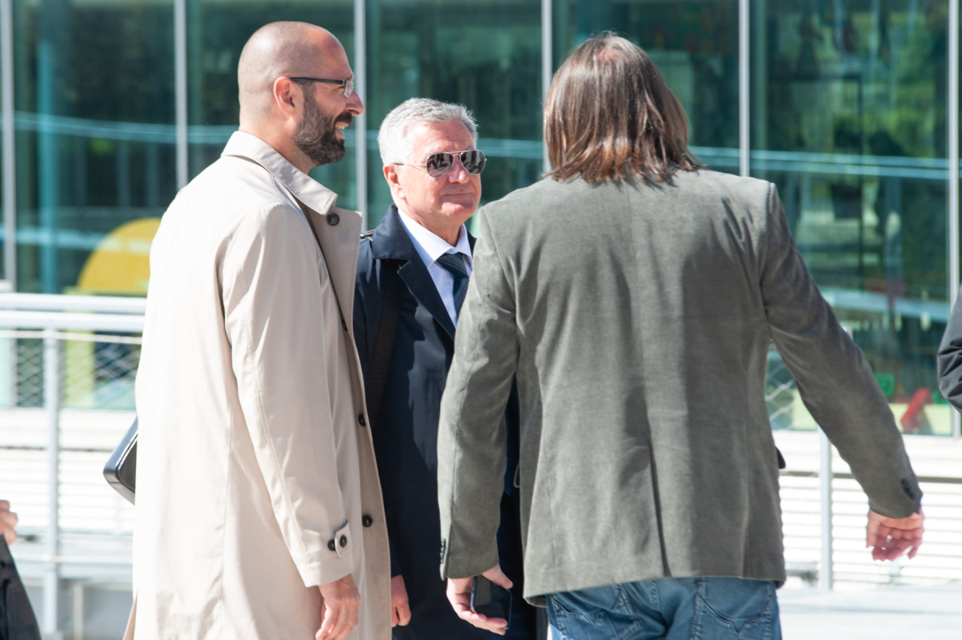 Neka igre počnu: Prikupljanje potpisa označilo i službeni početak kampanje