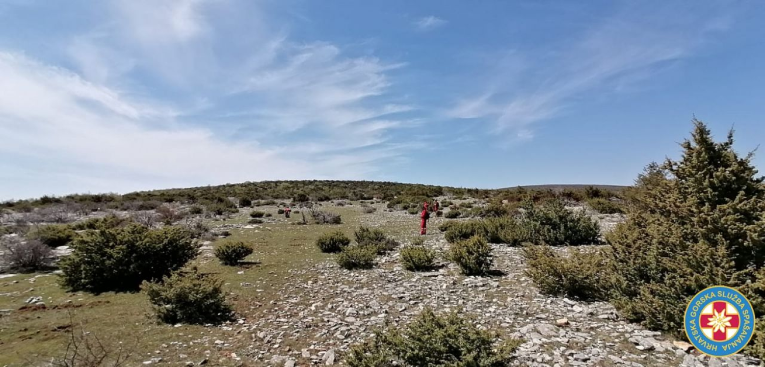 Šibenski GSS-ovci u velikoj akciji: Njih 22 tragalo za osobom koje nema već osam dana