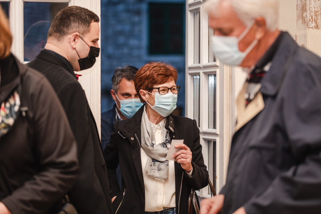 Bili smo u kazalištu na premijeri ‘postmodernističkog pakla od predstave’, Molièreovog ‘Amfitriona’