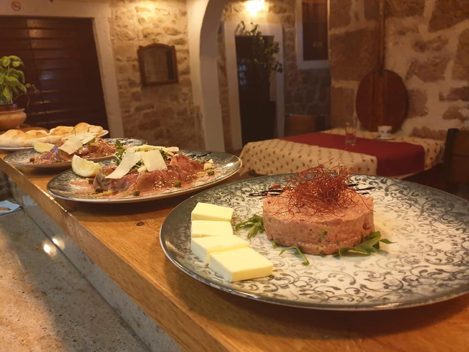 Ponovno možete uživati u poznatim delicijama omiljene Konobe Makina!