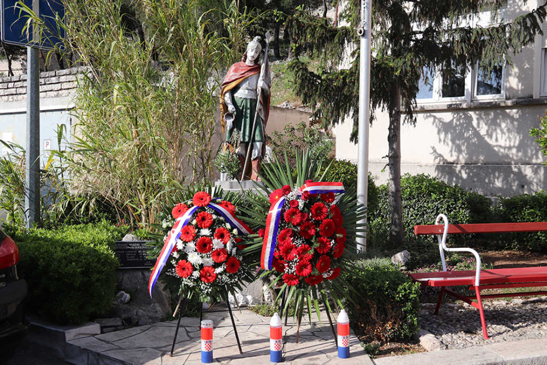 Na blagdan sv. Florijana šibenski vatrogasci pokazali novi kamion, a u Zagrebu danas preuzimaju još jedno vozilo