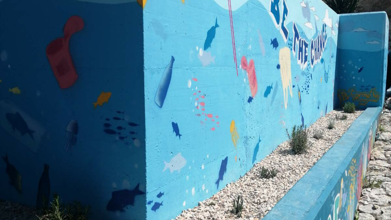 Ovo izgleda predobro! Uređen je zapušteni amfiteatar kod VUŠ-a, studenti su dobili svoj park