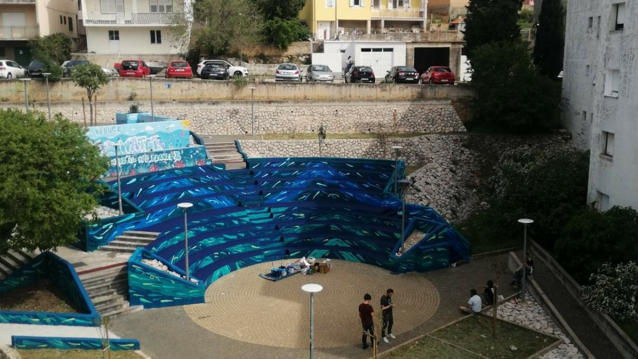 Ovo izgleda predobro! Uređen je zapušteni amfiteatar kod VUŠ-a, studenti su dobili svoj park