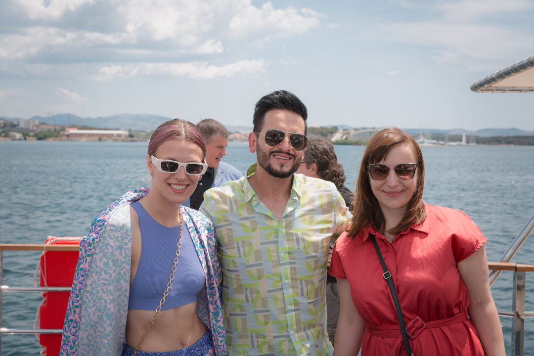 Neda Ukraden promovirala novi album na brodu od Vodica do Šibenika