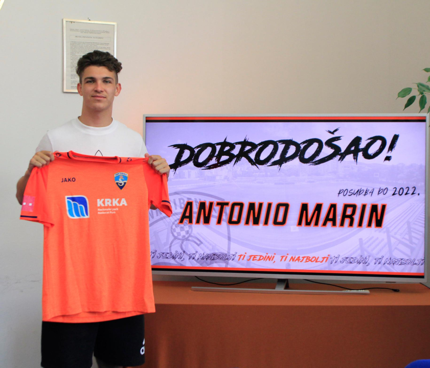 Prvi dolasci na Šubićevac: Ugovore potpisali Benić, Perić i posuđeni dinamovac Marin 