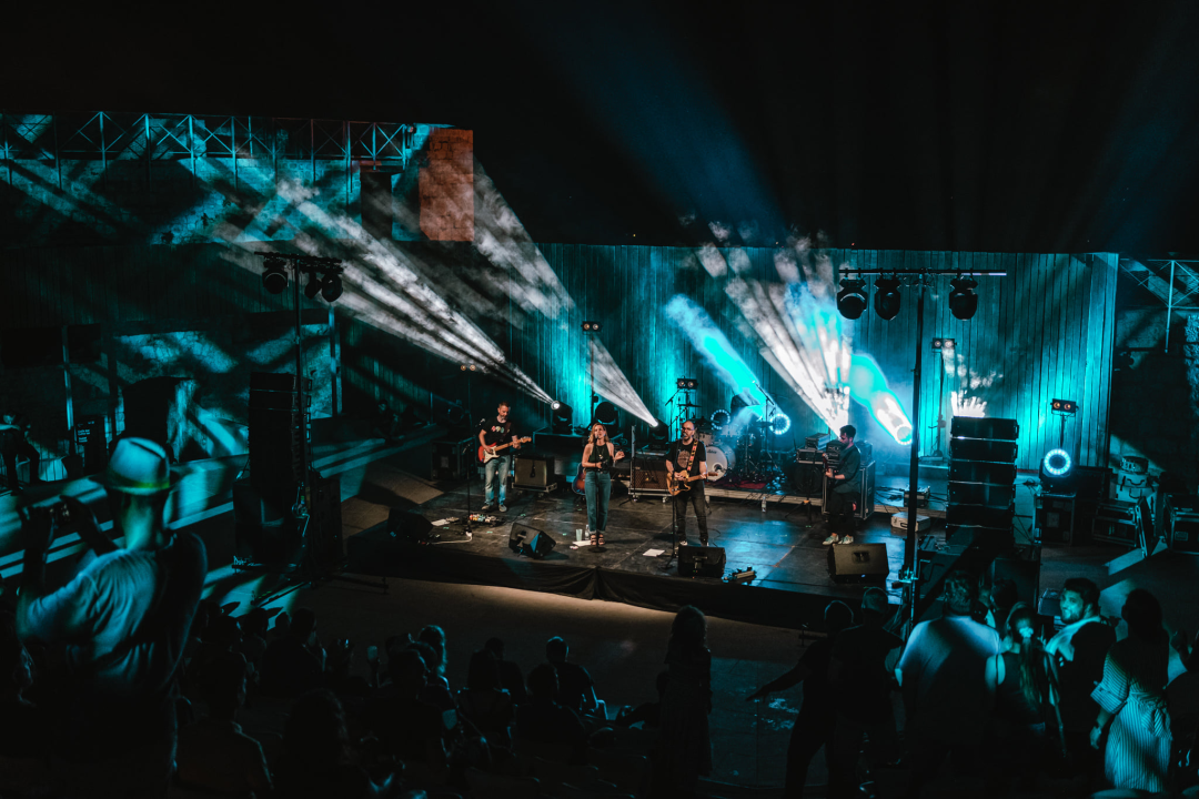 Rock 'n' Roll fešta na tvrđavi sv. Mihovila: Hrpa bendova, odlična glazba i raspoložena publika