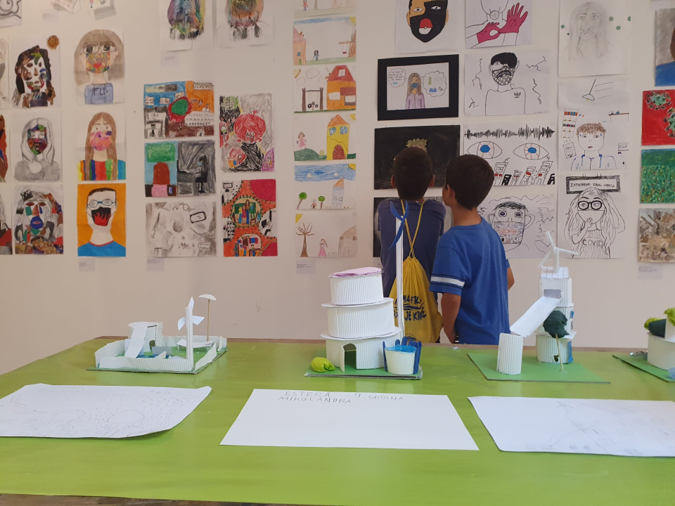 Frizerski salon Ivka vas časti povodom prvog rođendana! 