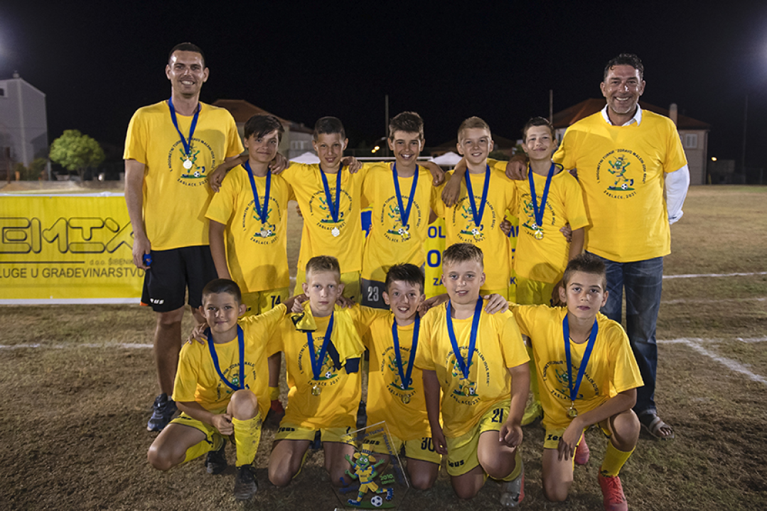 Na turniru 'Zdravo maleni Joso Bego' preko 600 malih nogometaša: 'Osmijesi djece govorili su nam sve!"'