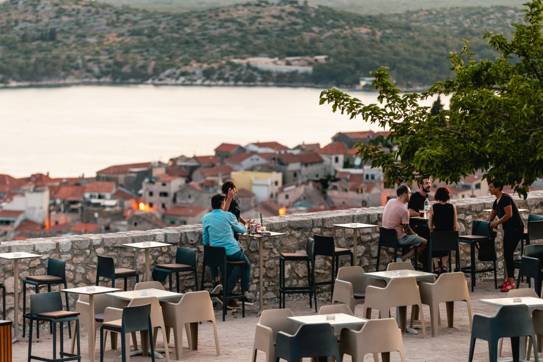 Na Baroneu Šibenčanima premijerno prikazan film ‘Slučajna raskoš prozirnog vodenog rebusa’
