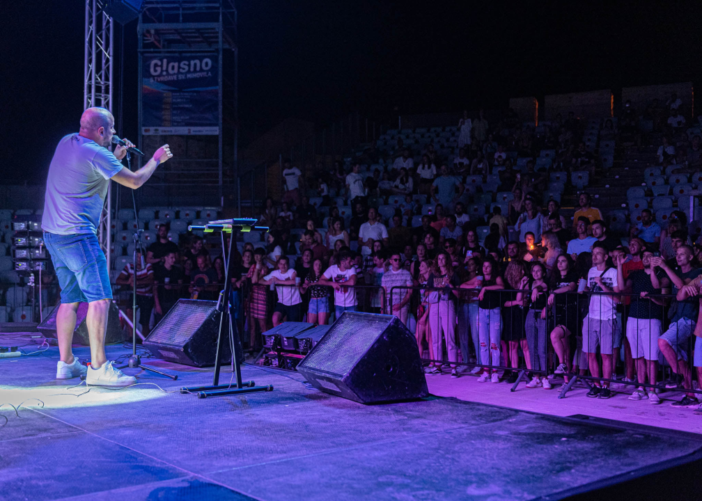 Vojko V dolazi, bolje se pazi: Masovno repanje na sv. Mihovilu