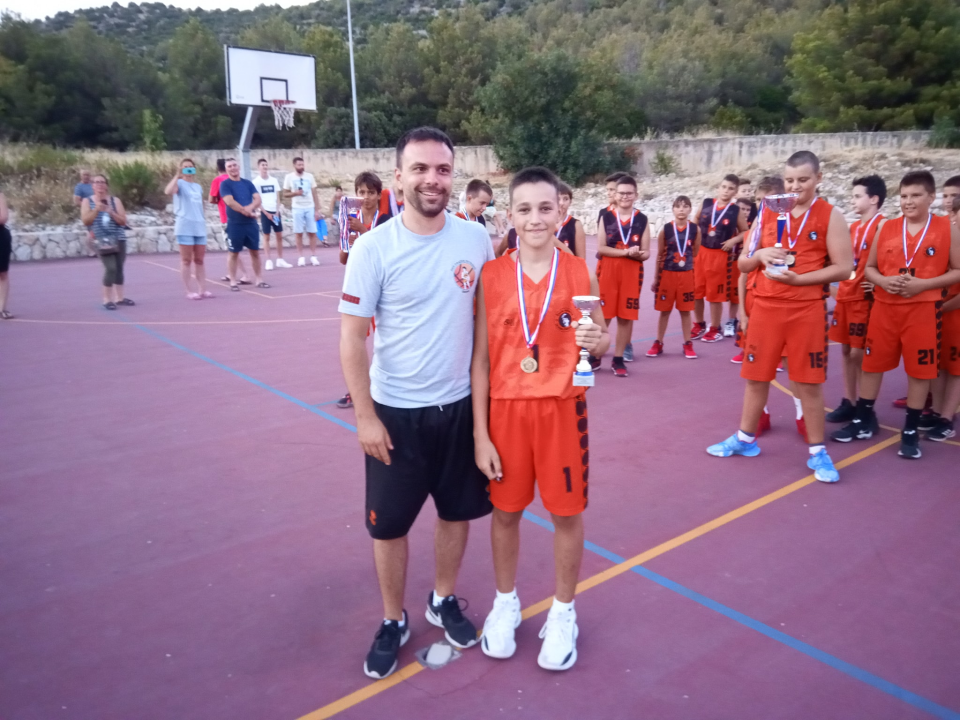 Pobjedom ŠK Dražen Petrović završena županijska liga za dječake i djevojčice godišta 2009./'10.