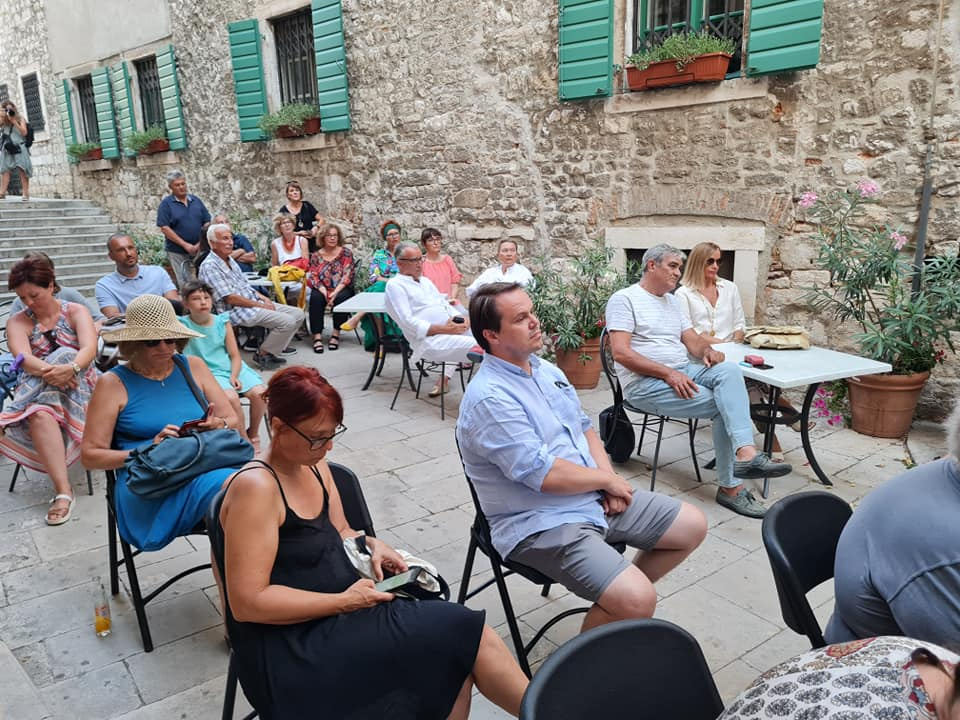  'Knjiga o Gabi': 'Predložak za mjuzikl i za film, ženska emocija i kronika vremena napisana s ljubavlju i strašću'