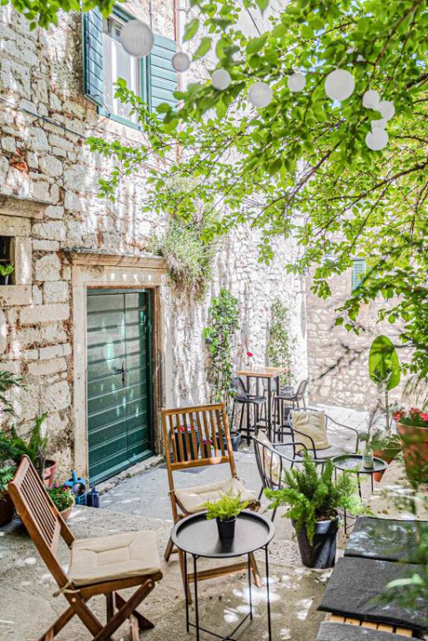 Omiljena mjesta za koktele u centru grada koja morate posjetiti!