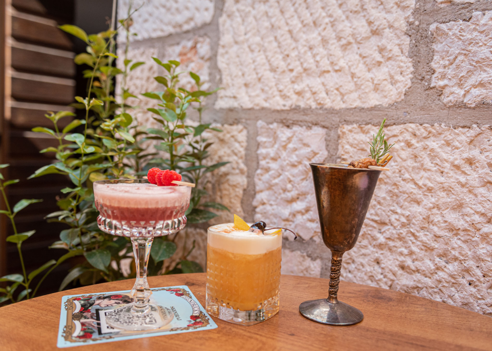 Omiljena mjesta za koktele u centru grada koja morate posjetiti!