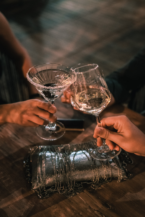 Terasa hotela Jadran ovog ljeta ‘vraćena’ Šibenčanima, a svirke uživo nastavljaju i nakon sezone! 