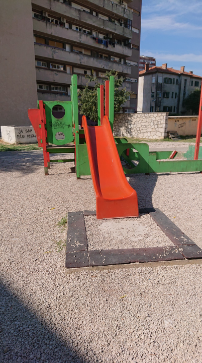 Devastirano dječje igralište na Baldekinu će pričekati obnovu: 'Potreba je mnogo, a sredstva su ograničena' 