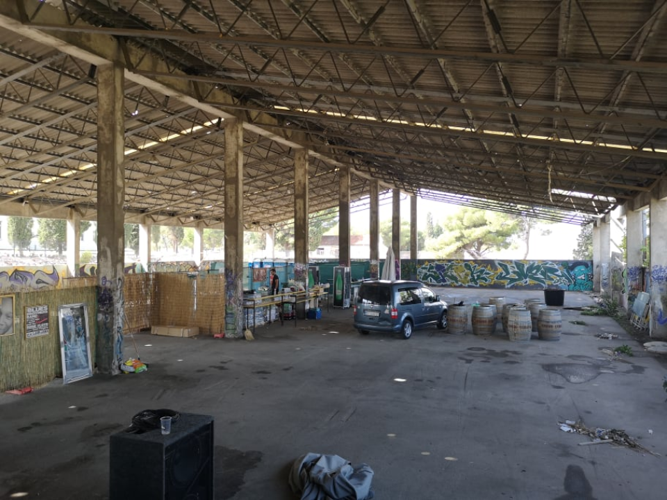 Sve je spremno za koncerte Urbana i Majki: Lokacija je natkrivena, šator za testiranje postavljen