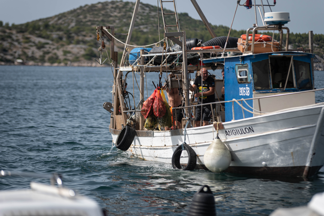 Oko 120 ronioca u akciji čišćenja podmorja: 'Da ronimo mjesec dana svaki dan po tri sata ne znam bismo li uspjeli sve očistiti'  