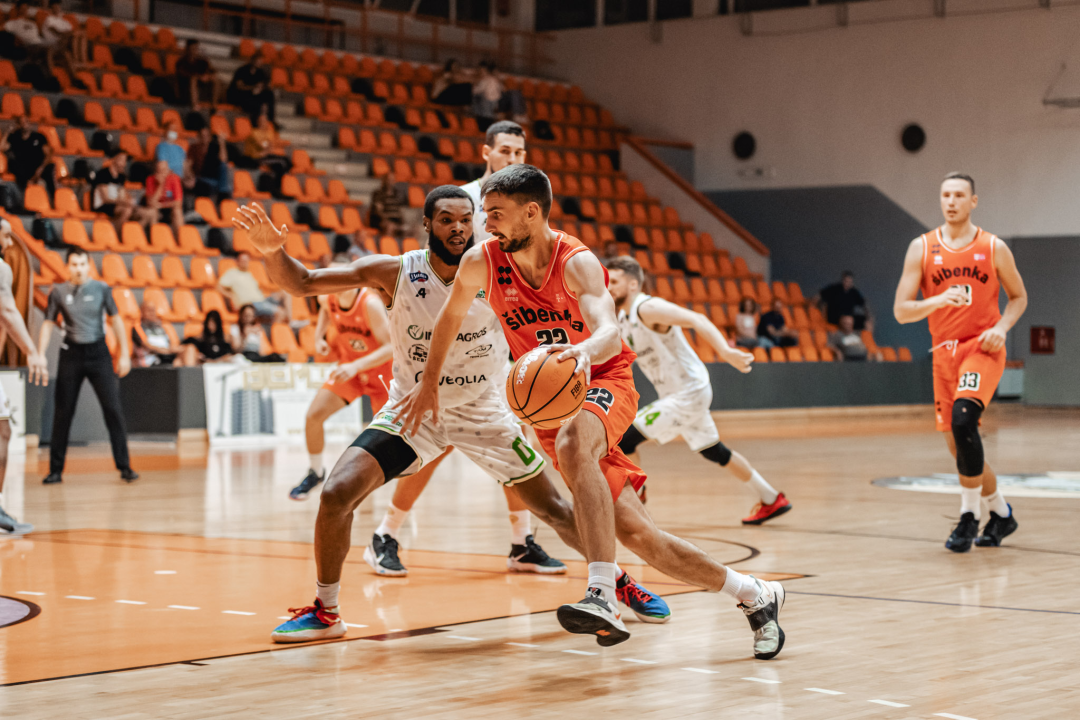 Poraz na startu Alpe Adria Cupa: Patrioti Levice bolje od GKK Šibenke na Baldekinu 