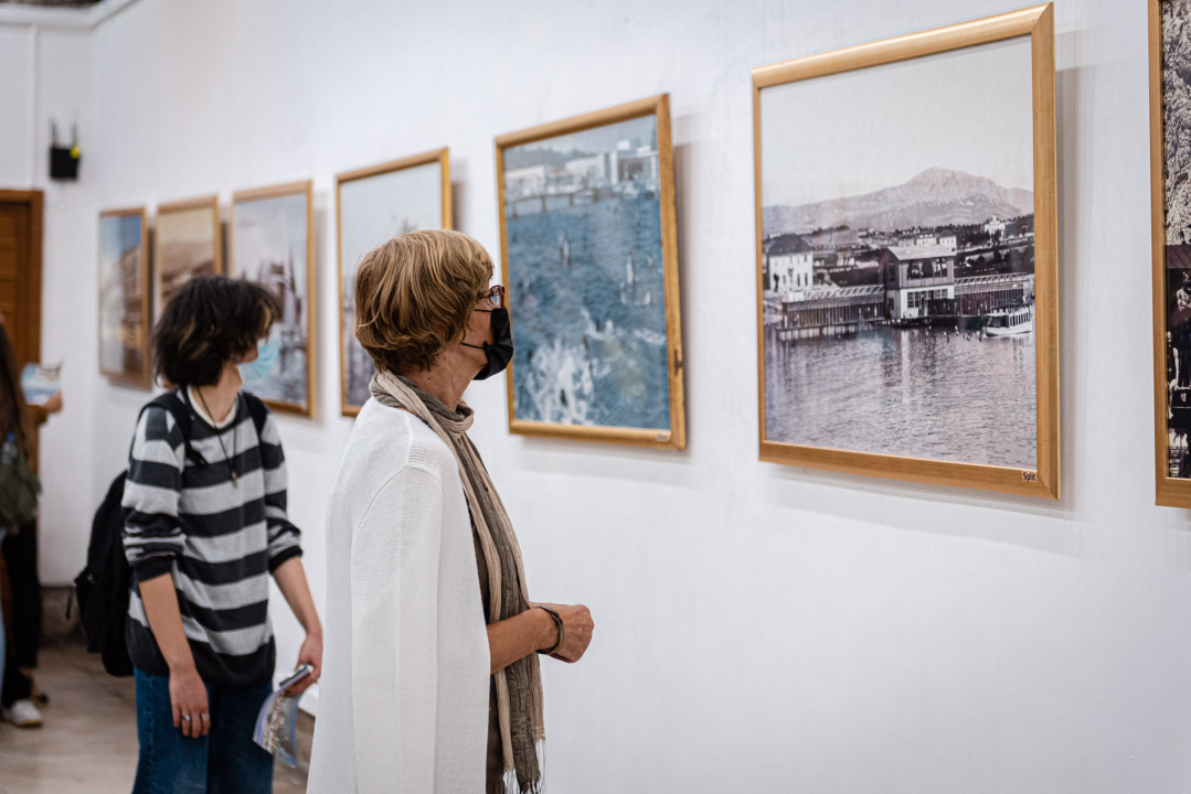  Žene i muškarci prije stotinjak godina morali su se kupati odvojeno, a svi su bili obučeni po posljednjoj čednoj modi