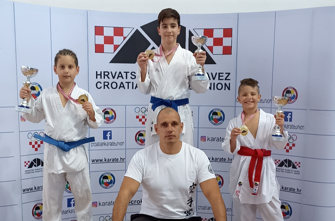 Borci i borkinje Karate kluba Šibenik s Državnog prvenstva se vratili s pet zlatnih, tri srebrne i jednom brončanom medaljom  