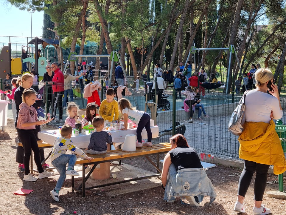 Sport, glazba, druženje, ručak: U Rasadniku cijeli dan traje akcija za malu Kiaru, evo kako je to izgledalo jutros 