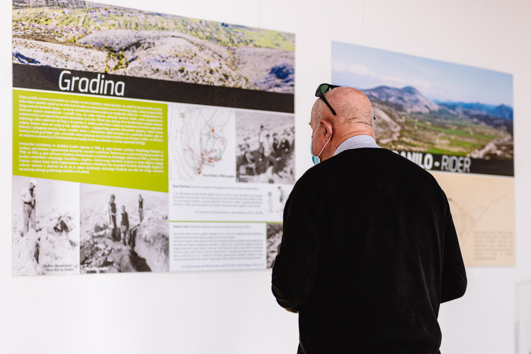 ‘Vlakom prema jugu’: Arheolozi su iz Zagreba vlakom išli do Perkovića pa pješke ili karom do Danila