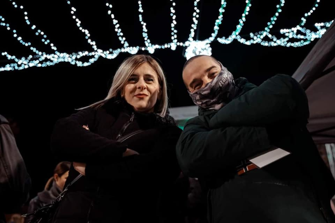 Neno Belan i Fiumensi otvorili Advent u Kninu: Pogledajte atmosferu 