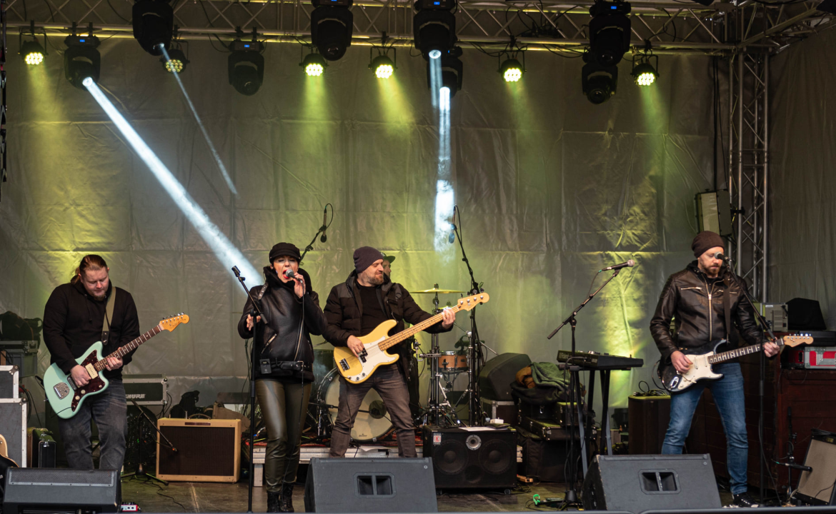 Subota u đardinu: Bang Bang rasplesali adventuriste točno u podne