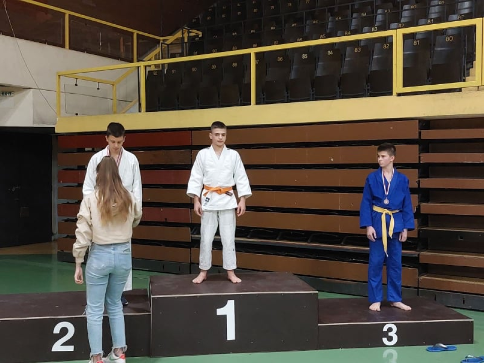 Fantastičan uspjeh: Na božićnom turniru u Splitu šibenski judaši osvojili deset medalja 