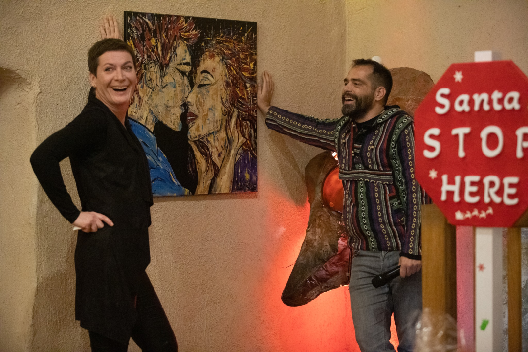 Otvoren Božićni tinel u Azimutu: Prodajna izložba u čarobnom ambijentu