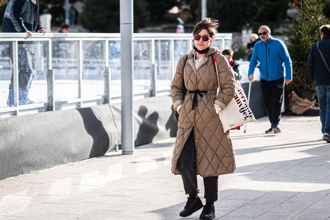 Lijepe Šibenčanke pokazale koji su to 'it' kaputi sezone