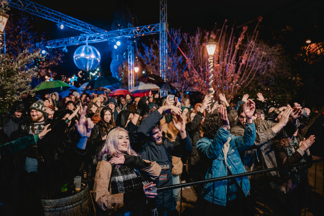 Svemirko i PARK kontra atmosferskih neprilika: U đardinu je sinoć bilo ludilo, pogledajte atmosferu  