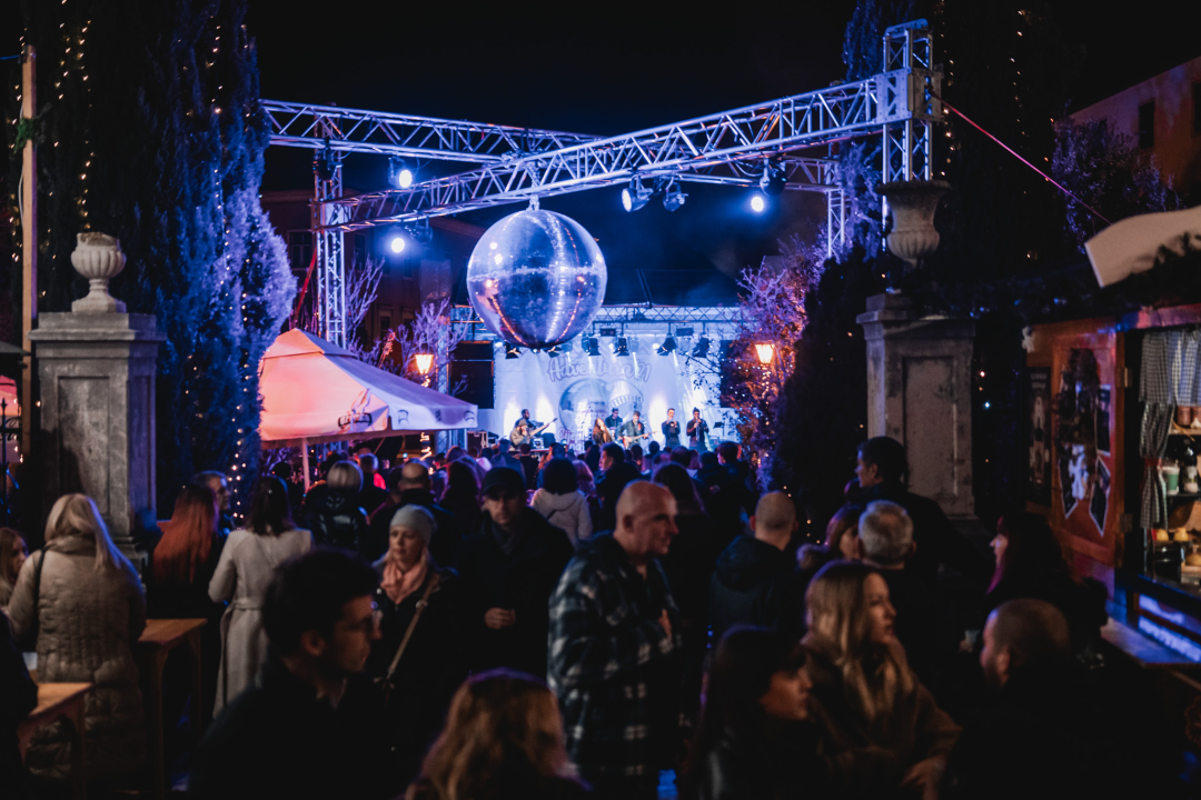 Spectrum nastavili plesne večeri na Adventuri, u prvom redu su bili najmlađi Šibenčani