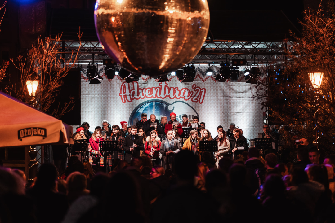 Šibenski glazbari ispratili pretposljednji dan ove godine na Adventuri u Parkiću 