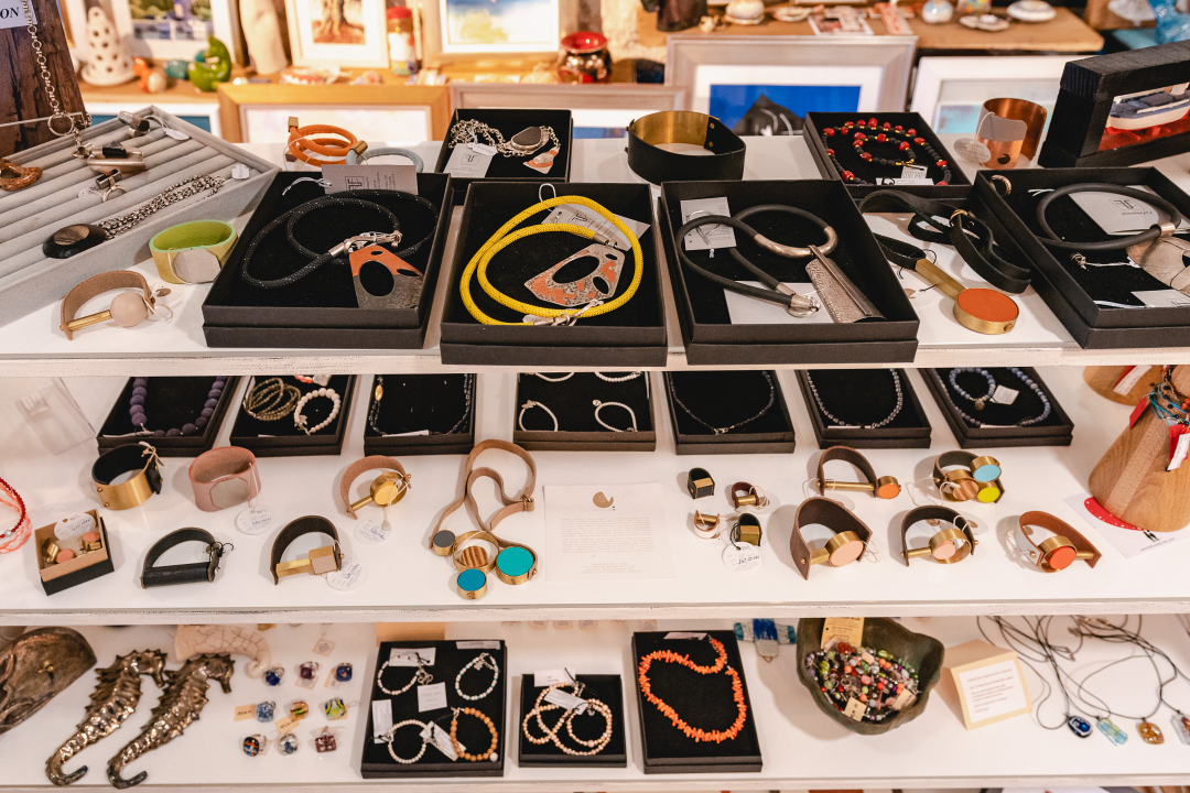 Galerija Juraj Dalmatinac za Valentinovo poklanja popust od 20 posto na sve!