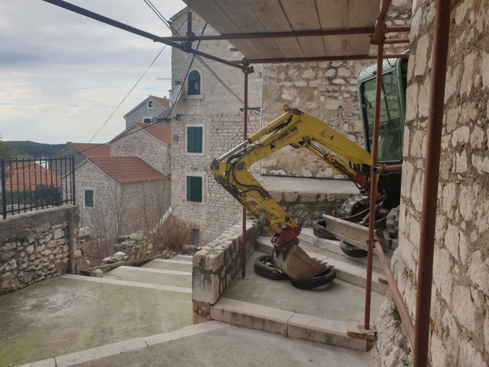 Zvonimir Zaninović, investitor s Gorice: 'Bager nije oštetio skale, to su laži'